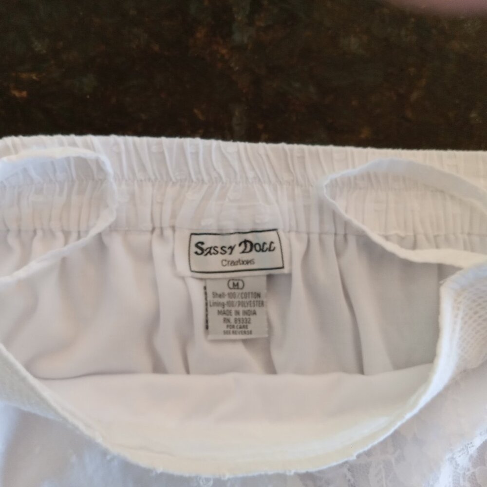 Sassy Doll Creations White Lace Gathered Pull-On Cotton Midi Skirt - size M - Picture 8 of 8